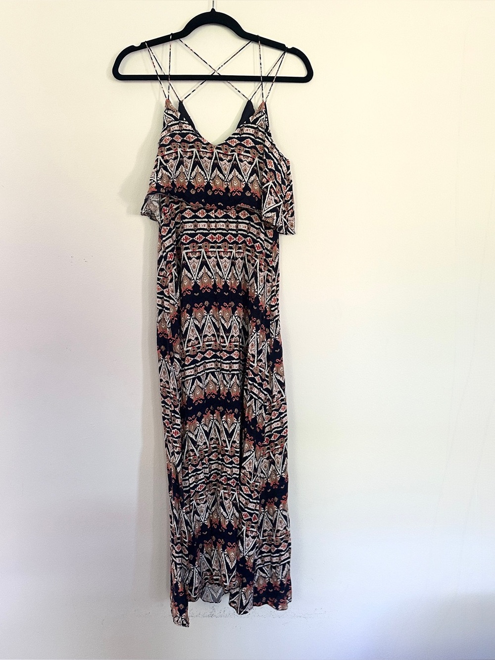 Geometric pattern boho maxi dress with cross straps, size S